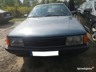 Audi 100 2.0 LPG sedan 1985 r Tanie Auta SCS Białystok Fasty C3 (1982-1991)