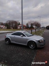 AUDI TT 8N STAN IDEALNY