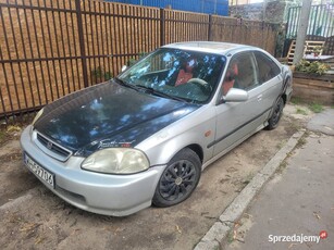 Honda Civic 6 gen Automat 1,6 vtec uszkodzona