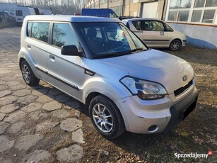 Kia Soul I 1.6 CRDI