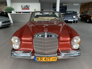 Mercedes W110