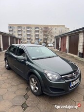 Opel Astra H 2009r. mały przebieg.