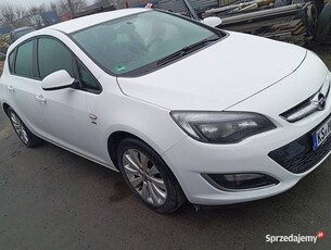 Opel Astra j 1.4 benzyna / GWARANCJA/ KSIAZKA SERWISOWA OPLACONY