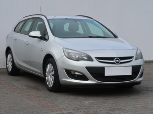 Opel Astra J , Klima, Tempomat, Podgrzewane siedzienia