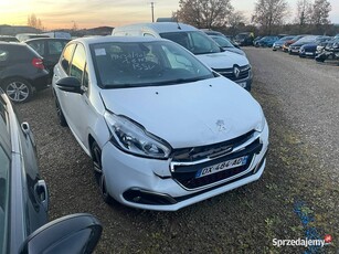 PEUGEOT 208 1.6 BlueHDi 100 GT Line DX484