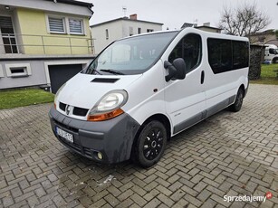 Renault Trafic II 2.0i 16V 120KM LONG