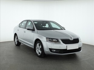 Skoda Octavia III , Salon Polska, DSG, Skóra, Navi, Xenon, Bi-Xenon,