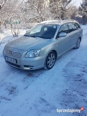 Toyota Avensis 2006 kombi 2.0 benzyna