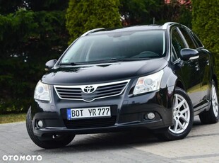 Używany Toyota Avensis 2009