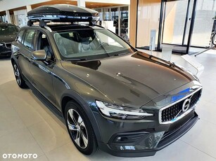 Używany Volvo V60 Cross Country 2019