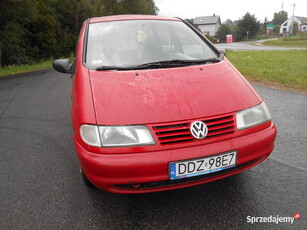 VOLKSWAGEN SHARAN POJ 1.9 1996 r