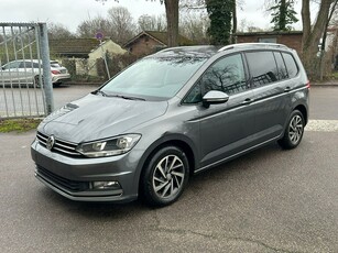 Volkswagen Touran III Bogata wersja* 7 osób* Lekko uszkodz