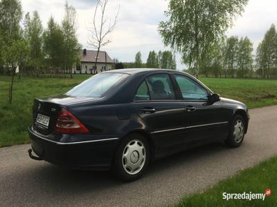 Mercedes C-klasa W203 Avantgarde + dwa komplety kół