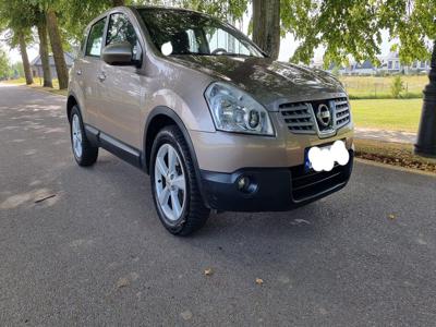 Nissan Qashqai benzyna 4x4 zadbany bezwypadkowy