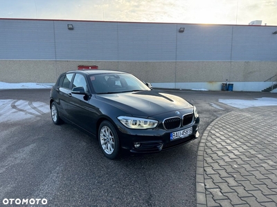 BMW Seria 1 116d Sport Line