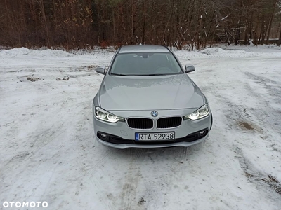 BMW Seria 3 318d