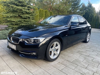 BMW Seria 3 318d Sport Line