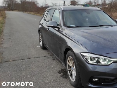 BMW Seria 3 320d Touring Sport-Aut Efficient Dynamics Edition