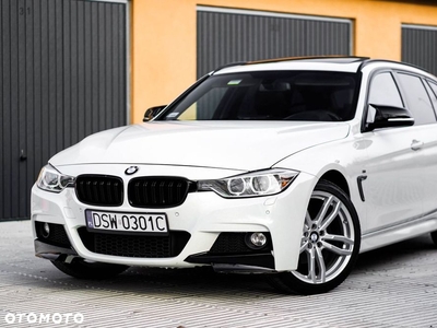 BMW Seria 3 320d Touring Sport Line