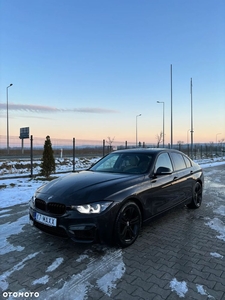 BMW Seria 3 328i Sport-Aut Sport Line