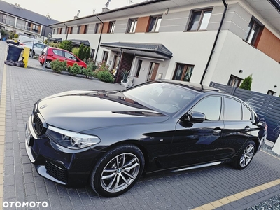 BMW Seria 5 520d Efficient Dynamics M Sport sport