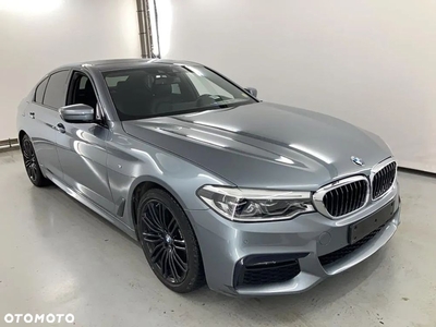 BMW Seria 5 520d mHEV M Sport sport