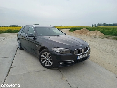 BMW Seria 5 520d Touring Luxury Line