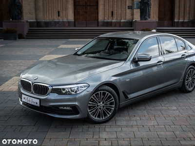 BMW Seria 5 520d xDrive Sport Line sport