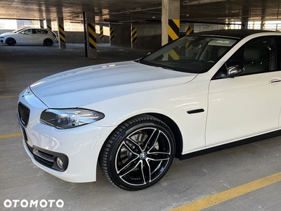 BMW Seria 5 528i xDrive