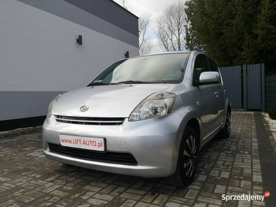 Daihatsu Sirion 1.3 B 87KM Klimatyzacja Elektryka Isofix Sp…