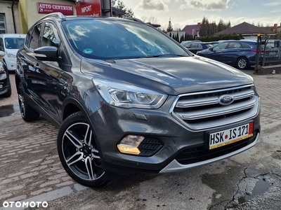 Ford Kuga 1.5 EcoBoost 2x4 Titanium