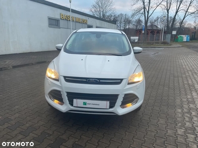 Ford Kuga 1.6 EcoBoost 2x4 Titanium