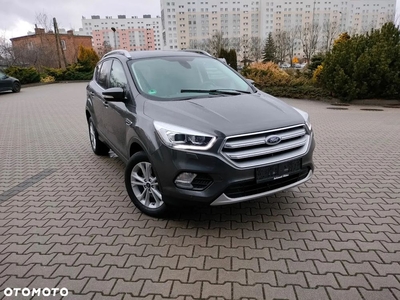 Ford Kuga 2.0 TDCi 2x4 Titanium