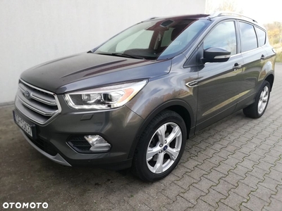 Ford Kuga 2.0 TDCi 2x4 Titanium