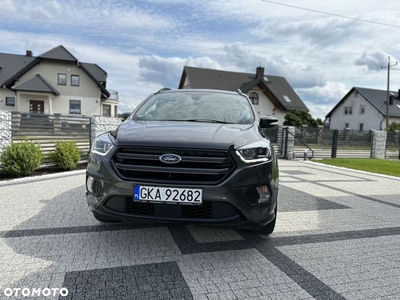 Ford Kuga 2.0 TDCi 4x4 ST-Line