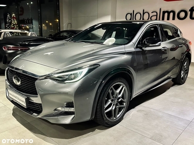 Infiniti Q30 1.6t Sport 7DCT