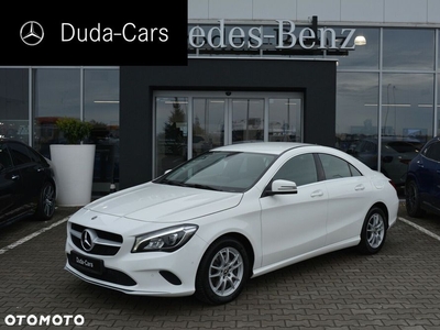 Mercedes-Benz CLA 180 7G-DCT