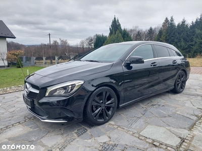 Mercedes-Benz CLA Shooting Brake 180 7G-DCT UrbanStyle Edition