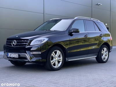 Mercedes-Benz ML 350 4MATIC BlueEFFICIENCY 7G-TRONIC Edition 1