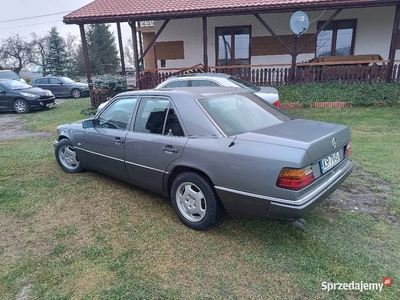 Mercedes W124 300D