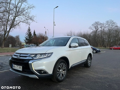 Mitsubishi Outlander 2.0 Instyle Navi 4WD CVT