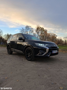 Mitsubishi Outlander 2.4 4WD CVT Intense