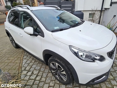 Peugeot 2008 1.2 Pure Tech Allure S&S EAT6