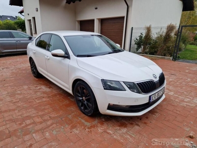 SKODA OCTAVIA hatchback