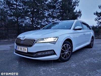 Skoda Superb Combi 2.0 TDI DSG Premium Edition