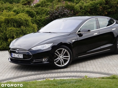 Tesla Model S Standard