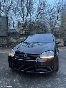 Volkswagen Golf V R32