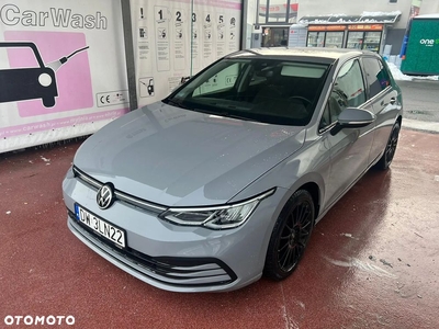 Volkswagen Golf VIII 1.0 TSI Active