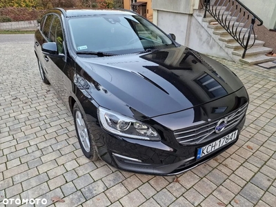 Volvo V60 D4 AWD Base