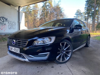 Volvo V60 T5 Drive-E Dynamic Edition (Momentum)